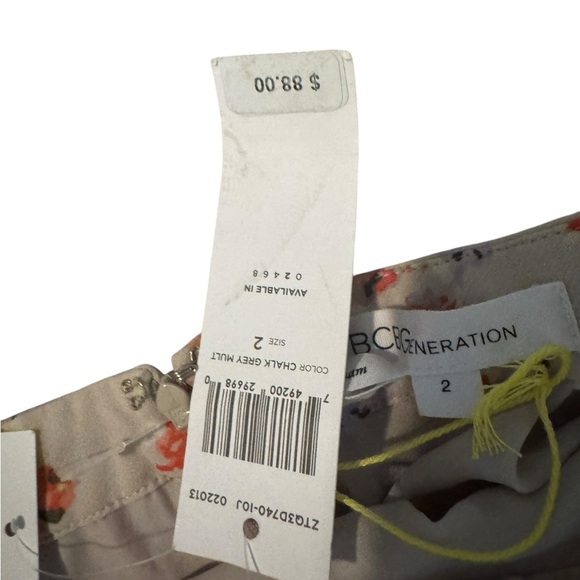 NWT Women's BCBGeneration multicolored Pink floral mini skirt size 2 - Picture 5 of 6